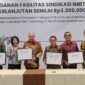 PT PLN  Batam resmi menandatangani Perjanjian Fasilitas Sindikasi Pembiayaan berdasarkan prinsip Ijarah Muntahiyah Bittamlik (IMBT) bersama PT Bank Maybank Indonesia Tbk, PT Bank CIMB Niaga Tbk, dan PT Sarana Multi Infrastruktur (Persero). Foto: INIKEPRI.COM/PLN Batam 