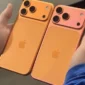Tampilan komparasi iPhone 17 Pro Cosmic Orange yang mengalami perubahan warna dan yang belum mengalami perubahan warna. Foto:Facebook/Jacquel Hollimon.