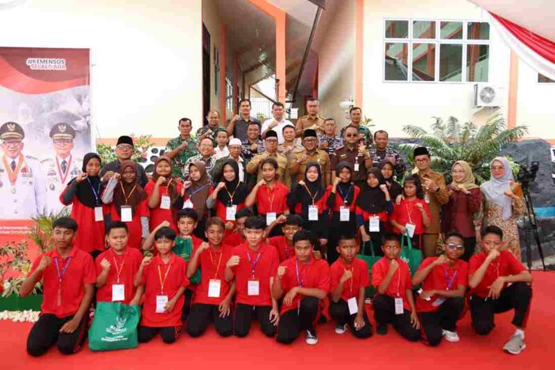 Sekolah Rakyat yang menempati gedung bekas SMPN 15 di Jalan Borobudur diresmikan oleh Wali Kota Tanjungpinang Lis Darmansyah, dan dihadiri Wakil Gubernur Kepri Nyanyang Haris Pratamura, Selasa (30/9/2025). Foto: tanjungpinangkota.go.id