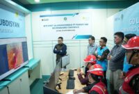 Jajaran Direksi PLN Batam meninjau langsung operasional Command Centre K3 (CCK3), sebuah inovasi digital yang dirancang untuk memperkuat budaya Keselamatan dan Kesehatan Kerja (K3) di lingkungan perusahaan dan mitra kerja. Foto: INIKEPRI.COM/PLN Batam 