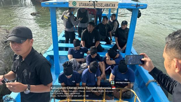 Direktorat Jenderal Pemasyarakatan memindahkan Ammar Zoni dan 5 warga binaan high risk ke Lapas Nusakambangan. Foto: Istimewa 