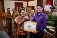 PLN Batam meraih penghargaan BPJS pekerja. Foto: INIKEPRI.COM/PLN Batam