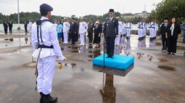 Peringatan Hari Pahlawan Tingkat Kota Batam Tahun 2025 di Markas Komando Daerah Angkatan Laut (Kodaeral) IV, Batuampar, Senin (10/11/2025). Foto: INIKEPRI.COM