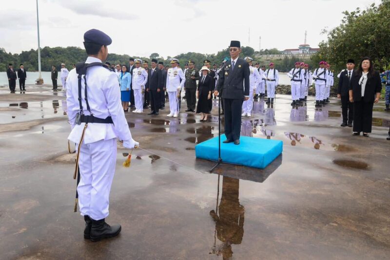 Peringatan Hari Pahlawan Tingkat Kota Batam Tahun 2025 di Markas Komando Daerah Angkatan Laut (Kodaeral) IV, Batuampar, Senin (10/11/2025). Foto: INIKEPRI.COM