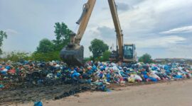 Pembersihan sampah di Sagulung. Foto: INIKEPRI.COM/Media Center Batam 