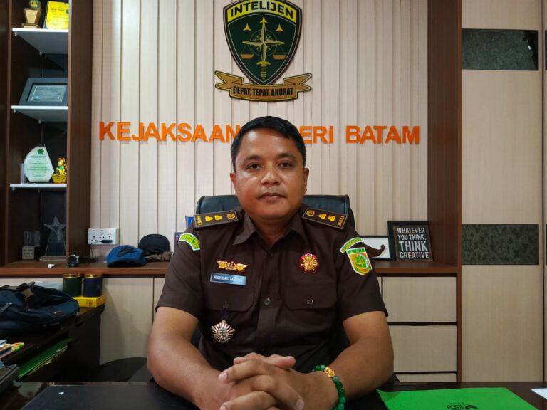 Kasi Intel Kejari Batam, Andreas Tarigan. Foto: INIKEPRI.COM