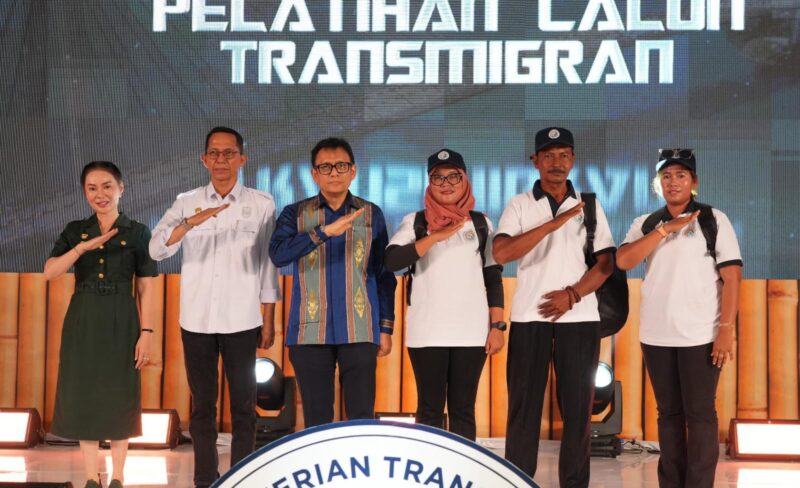 Kick Off Pelatihan Calon Transmigran yang berlangsung di Batalyon Infanteri 10/Satria Bhumi Yudha, Senin (3/11/2025). Foto: INIKEPRI.COM/BP Batam 