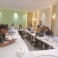 Terminal Manager ITTU Yohannes M. Sianturi bersama Manager Legal & Relation PET Fety Zaniar memimpin langsung rangkaian forum Stakeholder Engagement & Perkenalan Bisnis ITTU. Kegiatan yang dihadiri perwakilan media Kepri ini berlangsung dalam suasana dialog terbuka, mencerminkan komitmen Pertamina memperkuat hubungan dengan publik dan pemangku kepentingan. Foto: INIKEPRI.COM