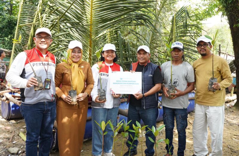 ITTU melaksanakan rangkaian kegiatan sosial dan lingkungan melalui program KolaboraSEA Energy, termasuk peresmian Rumah Edu Tani, panen raya aquaponik, penanaman mangrove, dan pemasangan rumpon ikan. Foto: INIKEPRI.COM
