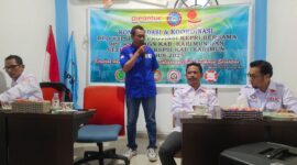 Dewan Pimpinan Daerah Konfederasi Serikat Pekerja Seluruh Indonesia (DPD KSPSI) Kepulauan Riau menggelar konsolidasi struktural bersama jajaran DPC KSPSI Karimun di Sekretariat Bersama KSPSI Karimun, Jl. Pertambang. Foto: INIKEPRI.COM
