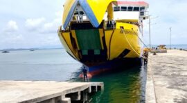 Kapal Motor Penyeberangan (KMP) Bahtera Nusantara 01. Foto: INIKEPRI.COM/NatunaKab 