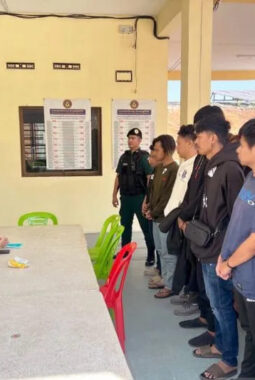 Kemlu Pulangkan Sembilan WNI dari Kamboja