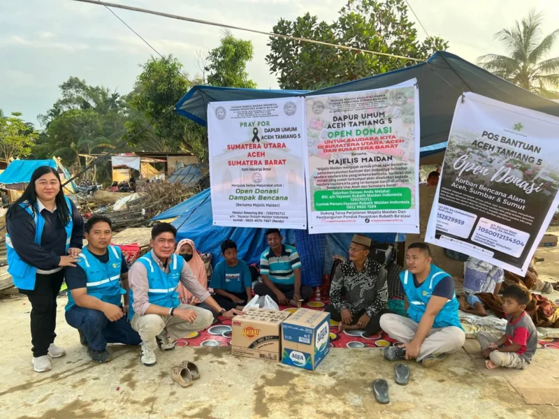 PT PLN Batam mengerahkan Tim Tanggap Darurat Bencana yang terdiri dari jajaran manajemen, pegawai, serta Serikat Pekerja PLN Batam untuk menyalurkan bantuan kepada korban banjir besar yang melanda Aceh, Sumatera Utara, dan Sumatera Barat pada 6 Desember 2025 lalu. Foto: INIKEPRI.COM/PLN Batam 