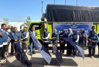 Pelepasan Truk Bantuan NasDem Kepri Peduli. Foto: INIKEPRI.COM