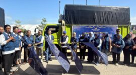 Pelepasan Truk Bantuan NasDem Kepri Peduli. Foto: INIKEPRI.COM