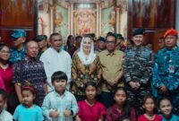 Bupati Natuna Cen Sui Lan bersama Forum Koordinasi Pimpinan Daerah (Forkopimda) Kabupaten Natuna melakukan pemantauan langsung pelaksanaan ibadah Malam Natal 2025. Foto: INIKEPRI.COM