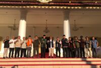 Wakil Gubernur Kepri, Nyanyang Haris Pratamura dan rombongan bersama Gubernur Sumbar Mahyeldi Ansharullah di Istana Gubernuran, Kota Padang. Foto: INIKEPRI.COM/KepriProv 