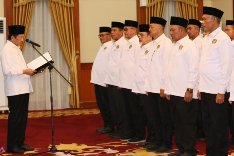 Menag Kukuhkan Pengurus BP4 Kepri, Tekankan Ketahanan Keluarga sebagai Fondasi Negara. Foto: INIKEPRI.COM