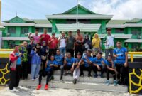 Tim bola voli Kantor Kementerian Agama (Kemenag) Kota Batam resmi mengukuhkan diri sebagai yang terbaik dalam ajang ekshibisi olahraga Hari Amal Bakti (HAB) ke-80 Kemenag RI. Foto: INIKEPRI.COM