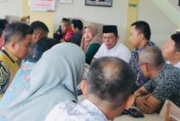 Gubernur Kepulauan Riau H. Ansar Ahmad, Sabtu (3/1/26) memimpin Rapat Koordinasi Persiapan Pendampingan Tata Kelola Rumah Sakit (TKRS) RSUD Raja Ahmad Tabib (RAT) oleh RSUP Hasan Sadikin Bandung, digelar di Kedai Kopi Batu 10, Tanjungpinang. Foto: INIKEPRI.COM/KepriProv 