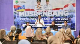 Amsakar saat menghadiri Musyawarah Perencanaan Pembangunan (Musrenbang) Kelurahan Sungai Pelunggut Tahun 2026. Foto: INIKEPRI.COM/Media Center Batam 