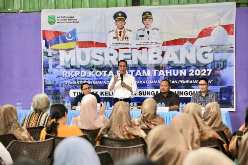 Amsakar saat menghadiri Musyawarah Perencanaan Pembangunan (Musrenbang) Kelurahan Sungai Pelunggut Tahun 2026. Foto: INIKEPRI.COM/Media Center Batam 