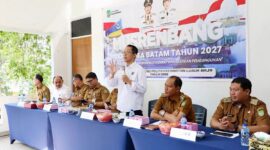 Amsakar saat menghadiri Musrenbang Tingkat Kelurahan Kampung Pelita Tahun 2026 yang digelar di Kantor Lurah Kampung Pelita. Foto: INIKEPRI.COM/Media Center Batam 