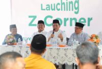 Sekretaris Daerah Kota Batam, Firmansyah, mewakili Wali Kota dan Wakil Wali Kota Batam, meresmikan Z-Corner BAZNAS Kota Batam sekaligus menyerahkan bantuan usaha kepada mustahik, di kawasan Masjid Al Ihsan, Kelurahan Tanjung Buntung, Kecamatan Bengkong. Foto: INIKEPRI.COM/Media Center Batam 