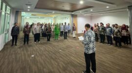 Rumah Sakit BP Batam (RSBP Batam) melaksanakan Pengukuhan dan Pembacaan Janji Komitmen Kepala Instalasi, Kepala Ruangan, dan Koordinator di lingkungan Badan Usaha RSBP Batam, Rabu (7/1/2026) sore, di Ruang Habibie Lantai 4 RSBP Batam. Foto: INIKEPRI.COM/BP Batam 