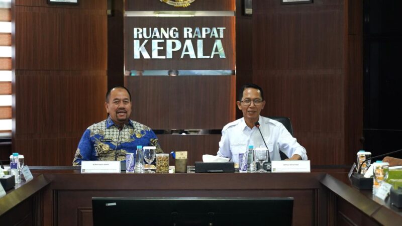 Kepala BP Batam Amsakar Achmad menerima kunjungan kerja Bupati Batu Bara Baharuddin Siagian. Foto: INIKEPRI.COM/BP Batam 