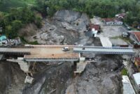 TNI berhasil menyelesaikan pembangunan dua jembatan Bailey di kawasan Jamur Ujung, Kabupaten Bener Meriah, yang berada pada ruas jalan strategis Bireuen – Bener Meriah – Takengon. Foto: TNI AD