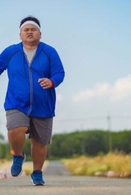 Ingin Bakar Lemak? Jalan Kaki Ternyata Bisa Lebih Unggul dari Lari