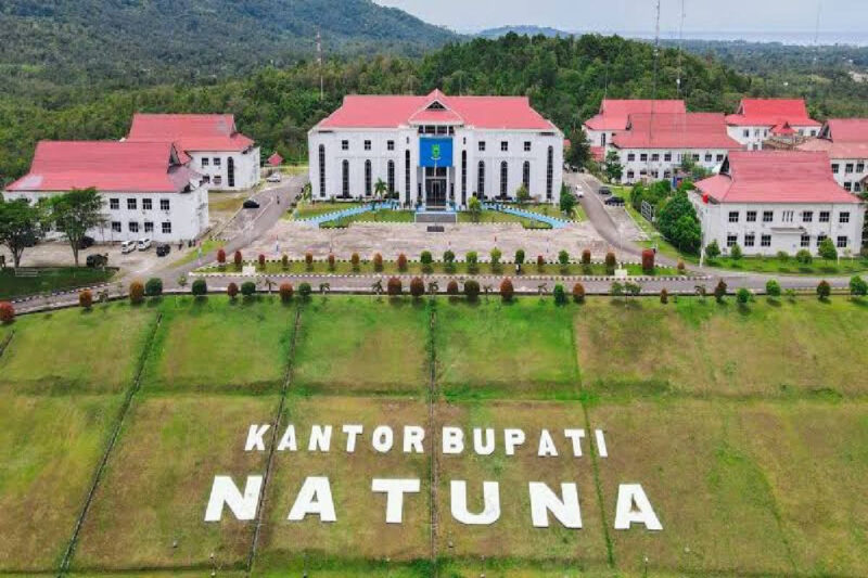 Kantor Bupati Natuna. Foto: INIKEPRI.COM