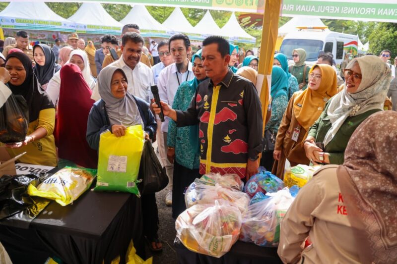 Peluncuran Gerakan Pangan Murah (GPM) Serentak se-Provinsi Kepulauan Riau Tahun 2026, di Lapangan Terminal Sei Carang Tanjungpinang. Foto: INIKEPRI.COM/KepriProv