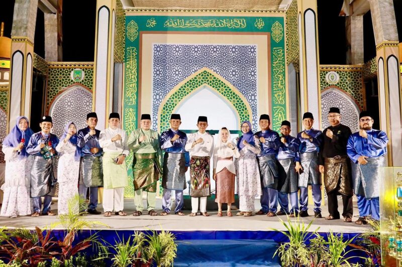 Musabaqah Tilawatil Qur’an dan Hadits (MTQH) XXXIV Tingkat Kecamatan Batam Kota Tahun 2026 resmi ditutup pada Rabu (4/2/2026) malam di Lapangan Hang Jebat, Perumahan Cendana, Kelurahan Belian. Foto: INIKEPRI.COM/Media Center Batam 