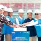 Wali Kota Batam, Amsakar Achmad, secara resmi melakukan groundbreaking ceremony pembangunan Pipa Gas West Natuna Transportation System (WNTS) menuju Pulau Pemping, Kecamatan Belakangpadang, Selasa (10/2/2026). Foto: INIKEPRI.COM/Media Center Batam 