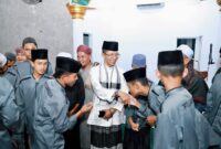 Wali Kota Batam Amsakar Achmad di safari Ramadan Kecamatan Sekupang. Foto: INIKEPRI.COM/Media Center Batam 