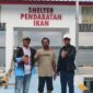 Iman saat meninjau Koperasi Nelayan Merah Putih Pulau Kasu, Kota Batam, Sabtu (7/2/2025). Foto: INIKEPRI.COM