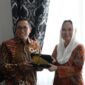 Bupati Natuna Cen Sui Lan menerima audiensi Ketua Dewan Pengawas (Dewas) BPJS Kesehatan beserta jajaran dalam rangka penguatan informasi Program Jaminan Kesehatan Nasional (JKN) bagi masyarakat Natuna. Foto: INIKEPRI.COM/NatunaKab 