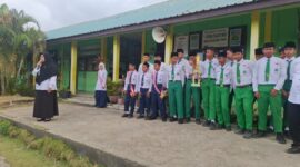 Tim Futsal MTsN 2 Natuna juara di Liga Antar Madrasah. Foto: INIKEPRI.COM