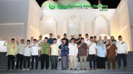 Rangkaian Safari Ramadan Pemko Batam dimulai berbuka puasa bersama di Masjid Siti Maryam, Kelurahan Kabil, kemudian melaksanakan salat tarawih di Masjid Al Amin Angkasa, Lanud Hang Nadim, Kelurahan Batu Besar. Foto: INIKEPRI.COM/Media Center Batam 