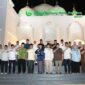 Rangkaian Safari Ramadan Pemko Batam dimulai berbuka puasa bersama di Masjid Siti Maryam, Kelurahan Kabil, kemudian melaksanakan salat tarawih di Masjid Al Amin Angkasa, Lanud Hang Nadim, Kelurahan Batu Besar. Foto: INIKEPRI.COM/Media Center Batam 