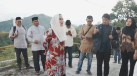 Bupati Natuna Cen Sui Lan melakukan peninjauan mendadak ke Gedung Produksi Air Bersih Embung Sedanau, Rabu (4/3/2026). Foto: INIKEPRI.COM/NatunaKab 