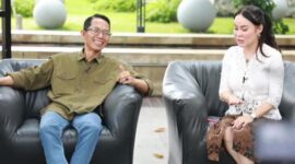Amsakar Achmad dan Li Claudia Chandra. Foto: INIKEPRI.COM/Media Center Batam 