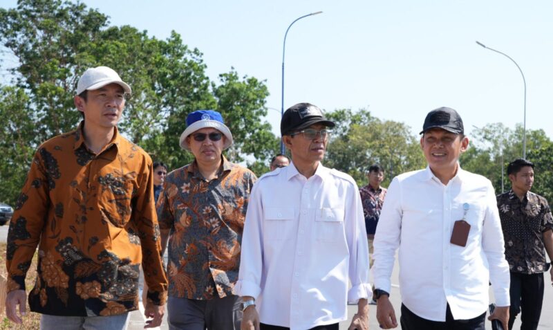 Kepala BP Batam/Wali Kota Batam, Amsakar Achmad langsung melakukan peninjauan berbagai proyek pembangunan. Foto: INIKEPRI.COM/BP Batam