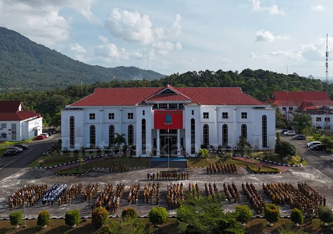 Kantor Pemda Natuna. Foto: INIKEPRI.COM/NatunaKab