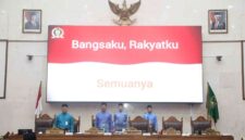 Paripurna Rancangan Peraturan Daerah (Ranperda) tentang Lembaga Adat Melayu (LAM). Foto: INIKEPRI.COM