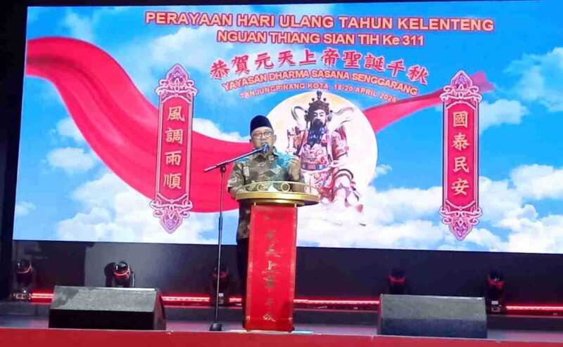 Wali Kota Tanjungpinang Lis Darmansyah di Peringatan 311 tahun Nguan Thian Sian Tih di Klenteng Senggarang. Foto: INIKEPRI.COM