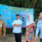 Bupati Natuna Cen Sui Lan dan Menteri KKP Sakti Wahyu Trenggono saat meninjau lokasi Kampung Nelayan Merah Putih di Natuna beberapa waktu lalu. Foto: INIKEPRI.COM