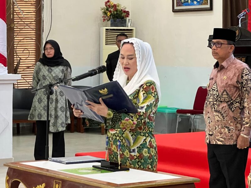 Bupati Natuna Cen Sui Lan. Foto: INIKEPRI.COM